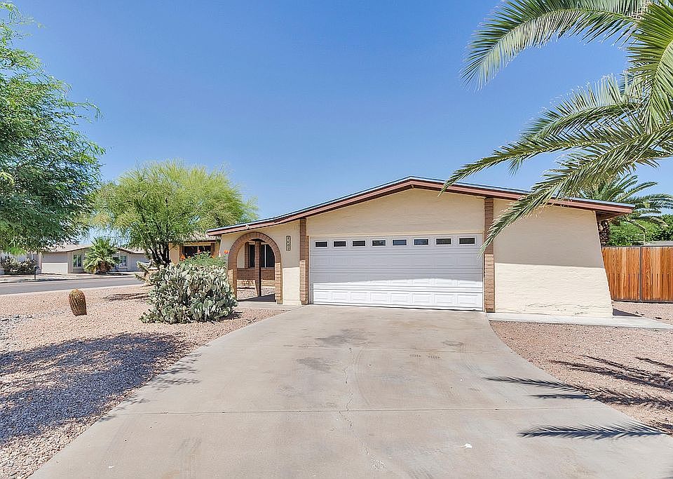 1st image of 2607 W Isabella Ave