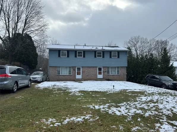 136-138 Meeker Rd, Vestal, NY 13850