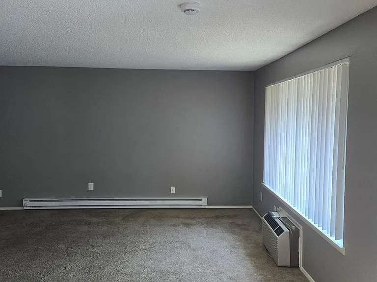 Orchard Park Apartments — Photo 22