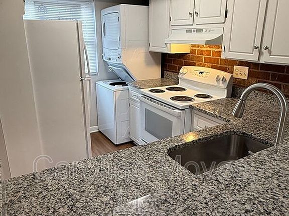2nd image of 2530 E North St Unit 13-G