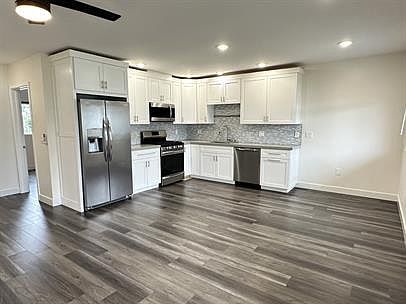 1st image of 2030 Diamond St