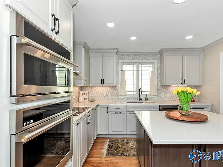 1410 Ward Ave NE — Photo 20