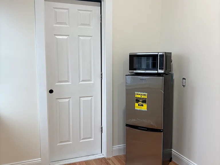 50 Tremont Ave #2 — Photo 3