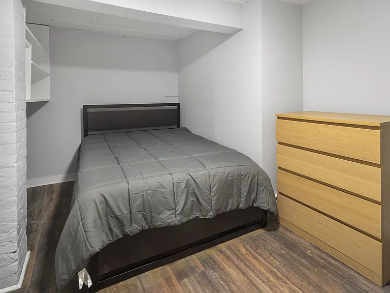 710 Stewart Ave — Photo 133