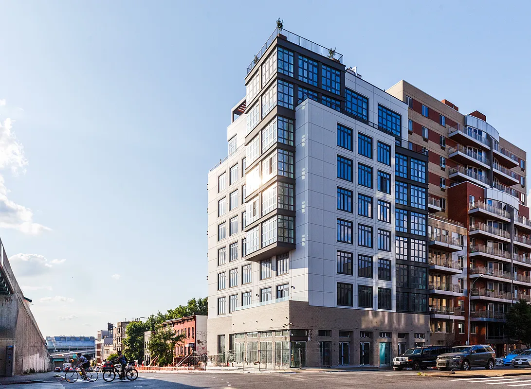 『William  NEWYORK』 584 Fourth at 584 4th Avenue in Gowanus : Sales, Rentals