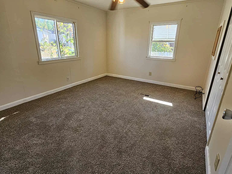 23 Mountain View Ter — Photo 11