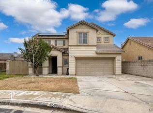 5500 Ridge Lake Ct, Bakersfield, CA 93313