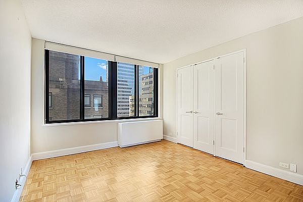 1st image of 445 5th Ave #19G