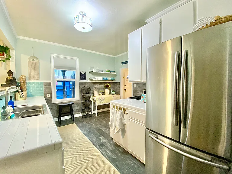 222 1/2 S Freeman St #222-1/2 — Photo 9