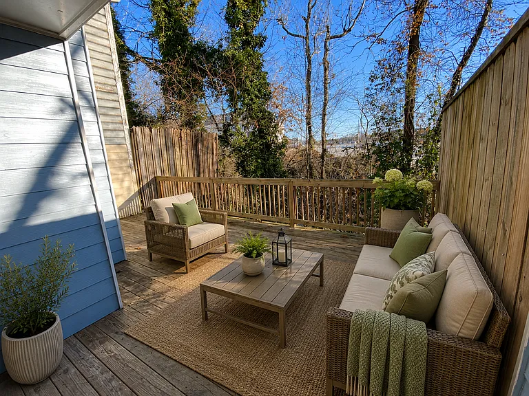 1435 Old Virginia Ct SE — Photo 20
