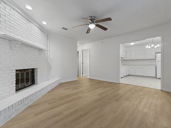3rd image of 3344 Colonial Oaks Dr #7-A