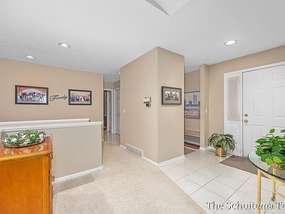 3rd image of 2614 Rolling Ridge Ln NW