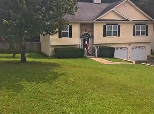 204 Stonewood Ct, Temple, GA 30179