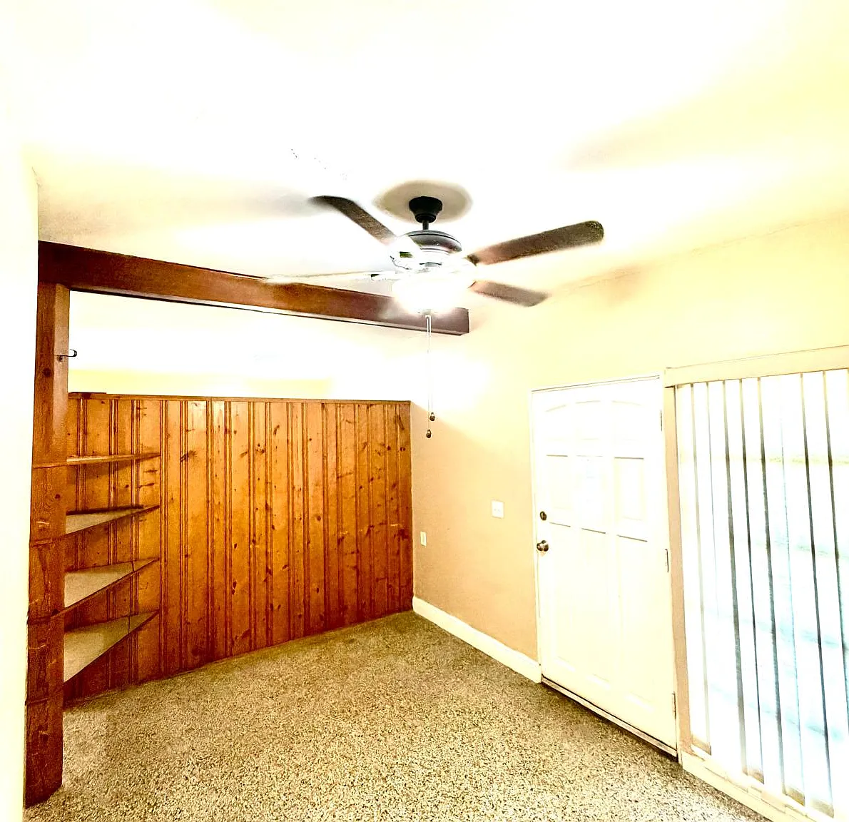 2 bed, 750 sqft, $1,699 — Photo 4