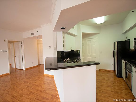 2nd image of 3245 NE 184th St APT 13401