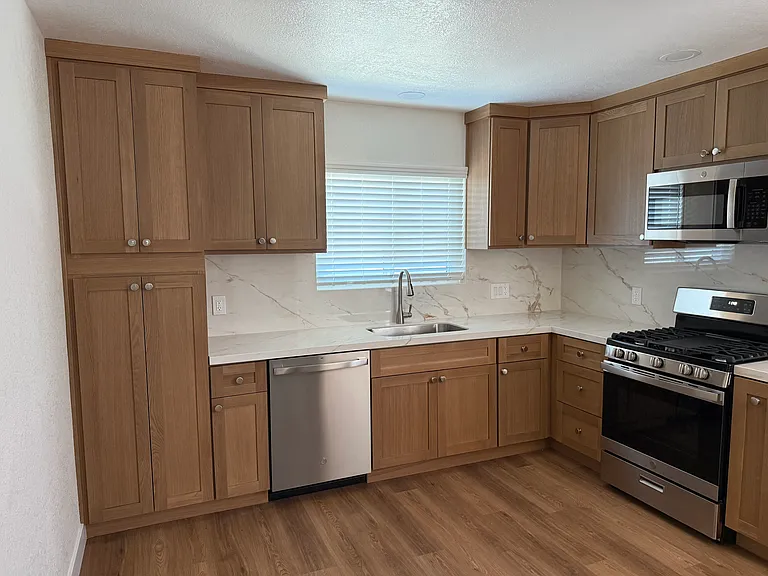 1834 E Lomita Ave — Photo 1