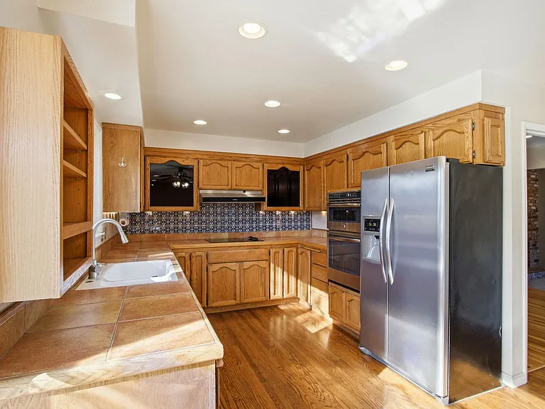 6137 Banner Dr — Photo 20