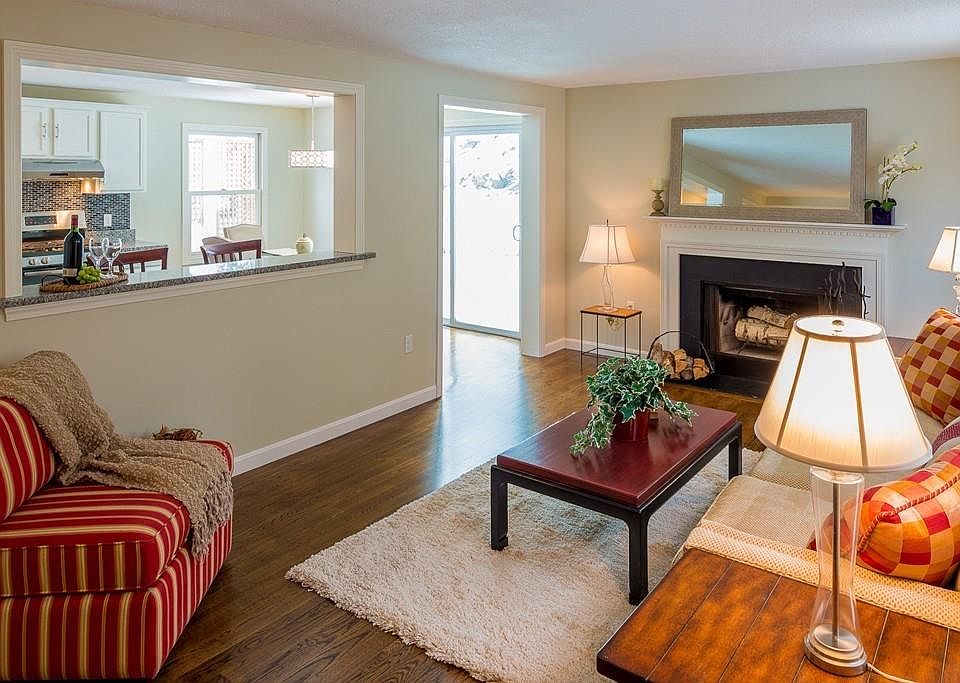 29 Arnold Ter Marblehead MA Zillow