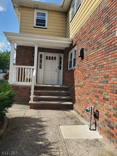 3 bed, $2,750 — Photo 3