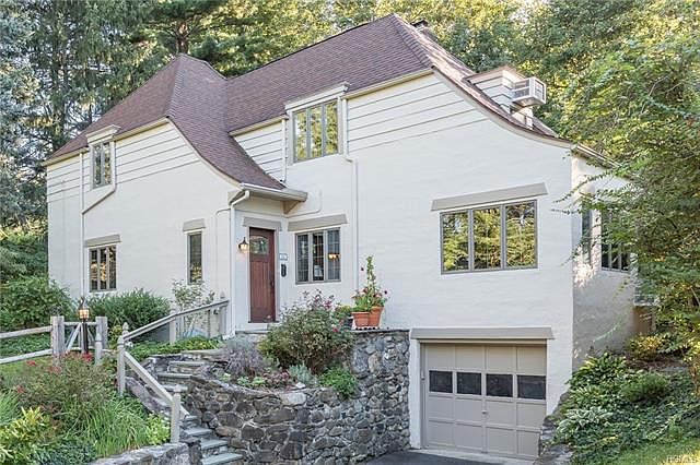 1st image of 66 Cleveland Dr