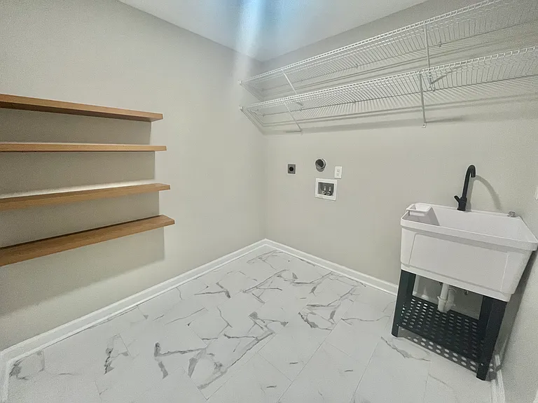 4363 Indian Forest Rd — Photo 6