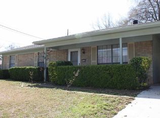 1300 America Dr, Longview, TX 75604