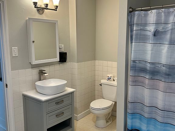 3rd image of 14 Bicycle St Floor 2