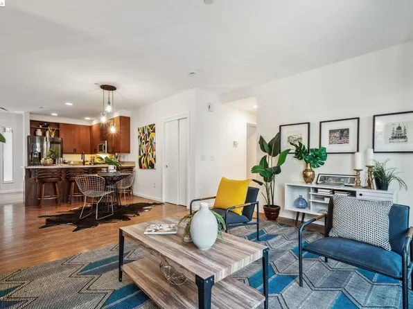 414 40th St APT 204, Oakland, CA 94609