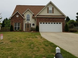 136 Rocky Trail Ct, Fort Mill, SC 29715