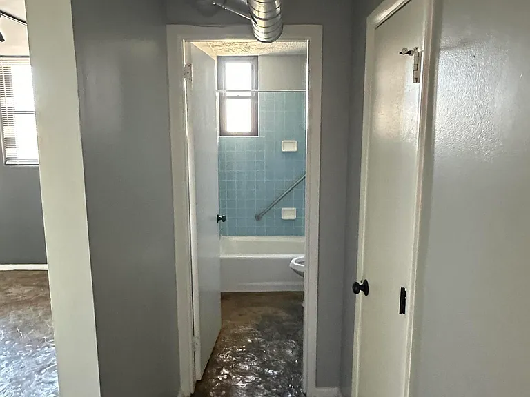 703 Wilkinson Blvd #2 — Photo 17