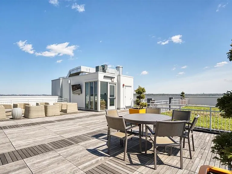 925 N Fairfax St #1004 — Photo 30