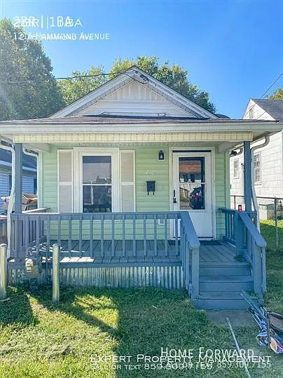 1216 Hammond Ave — Photo 1