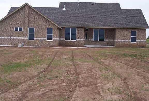 2nd image of 3911 Coyote Cir