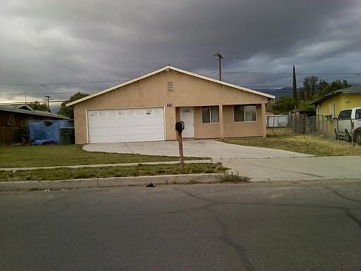 1st image of 1712 W 30th St