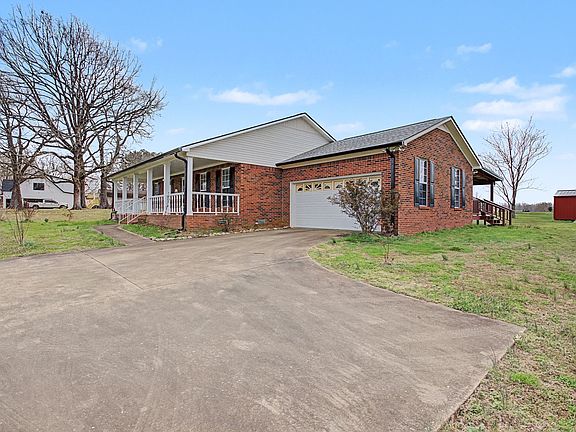 4th image of 528 W Point Rd