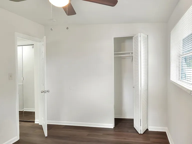 3006 Pinedale Ave — Photo 12