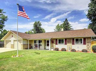 1314 Sherbrook Ct, New Haven, IN 46774