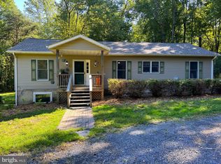 56 S Poes Rd, Amissville, VA 20106