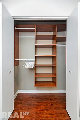 Rented by REAL New York | media 3