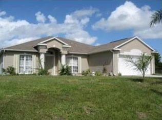 523 SW Tarra Ave, Port Saint Lucie, FL 34953