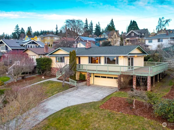 1027 15th Street, Bellingham, WA 98225