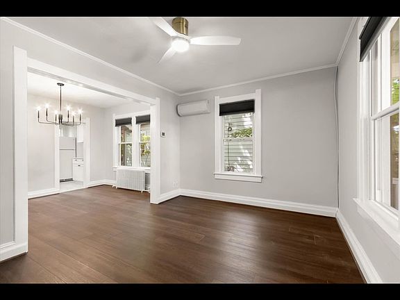 5th image of 1405 Newton St NE