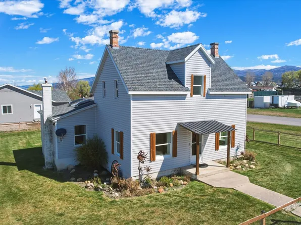 295 E 100 N, Mount Pleasant, UT 84647