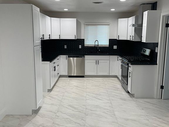 3rd image of 110 W Morris Ave