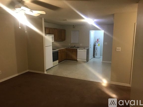 5th image of 12 Camily Ct #12B
