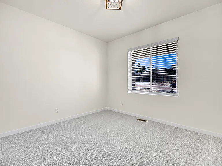 928 Graywoods Trce — Photo 23