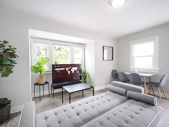 2nd image of 4173-4181 Georgia St #4177