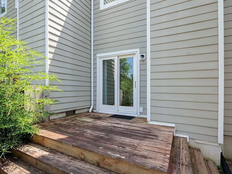 2087 Airy Cir — Photo 29
