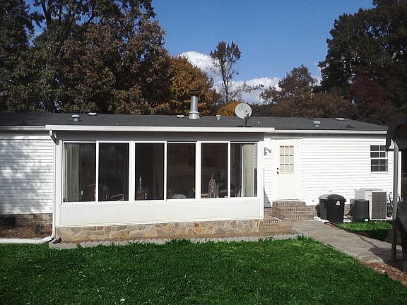 2nd image of 283 Campbell Ln