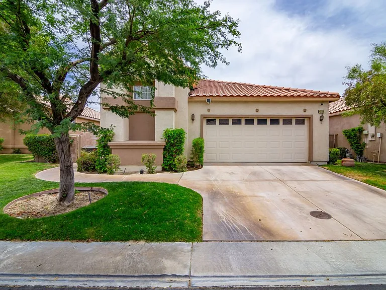 45596 Torrey Pines Ct — Photo 3